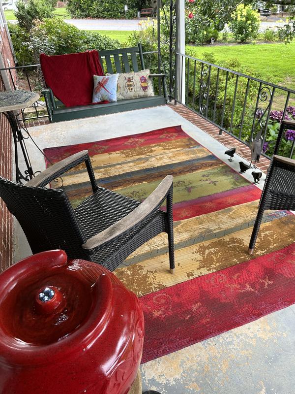 Customer photo for review titled "Porch Perfect!"