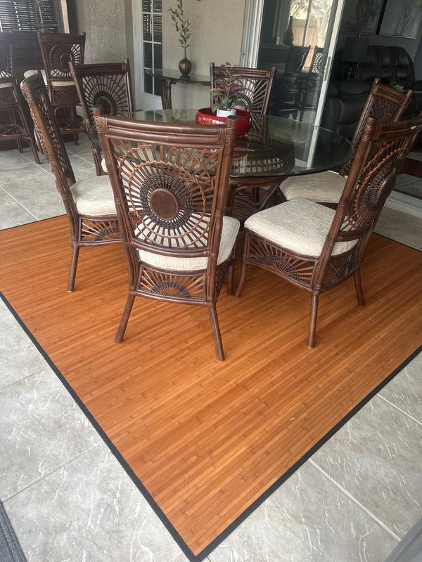 Customer photo for review titled "Looks great on my enclosed patio"