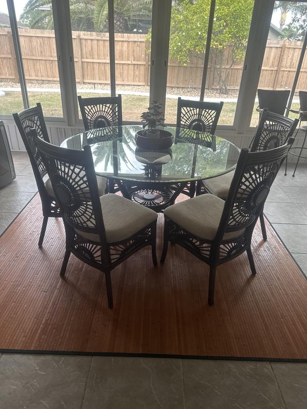 Customer photo for review titled "Looks great on my enclosed patio"