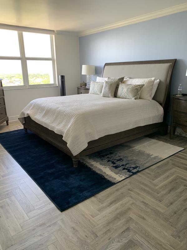 Customer photo for review titled "Soft & beautiful!"