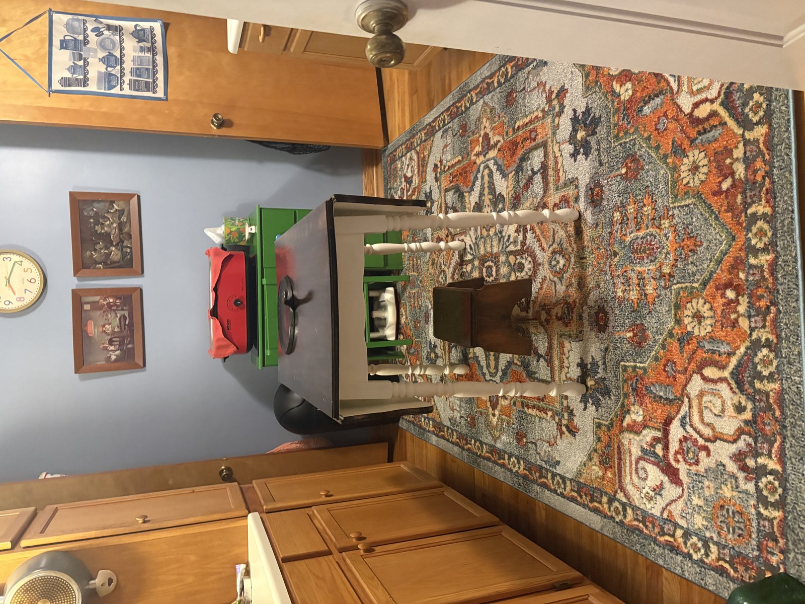 Customer photo for review titled "Great colors and feels good on bare feet"