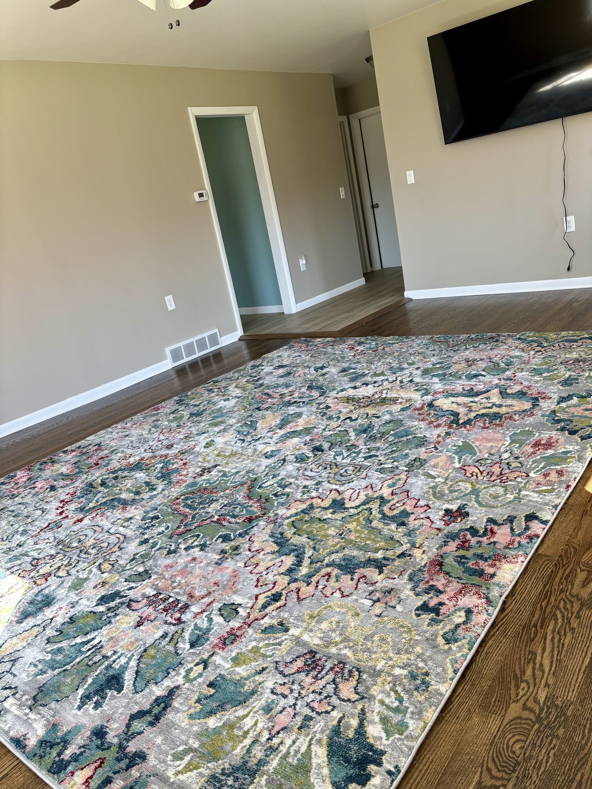 Customer photo for review titled "Beautiful vibrant colors"