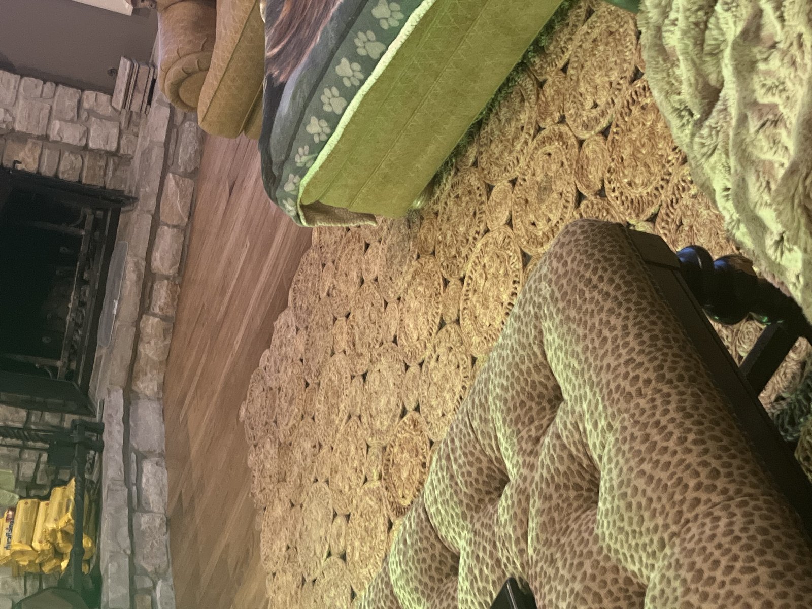 Customer photo for review titled "love my braided jute"