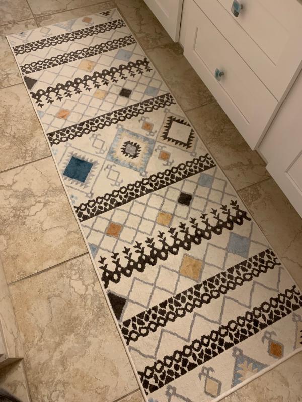 Customer photo for review titled "Really nice. Rolled out flat"