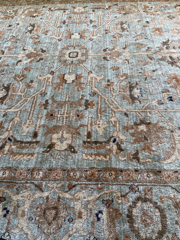 Customer photo for review titled "275 x 365 Graham Rug"
