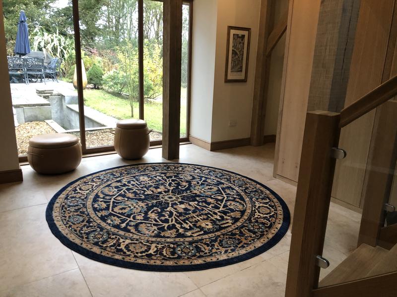 Customer photo for review titled "Great look in a room with obstacles"