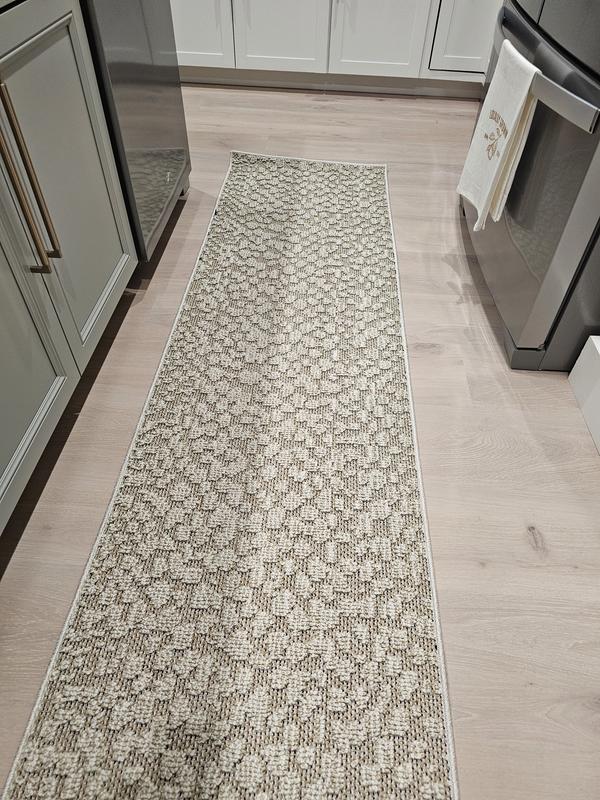 Customer photo for review titled "Some flaws"