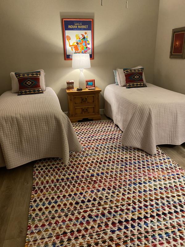 Customer photo for review titled "Love the colors that’s why I bought it."