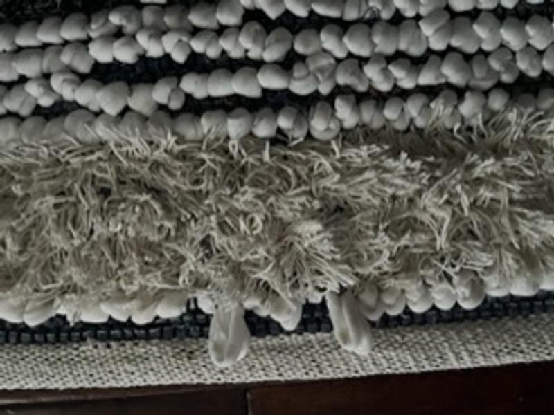 Customer photo for review titled "Beautiful pattern..  HORRIBLE design"