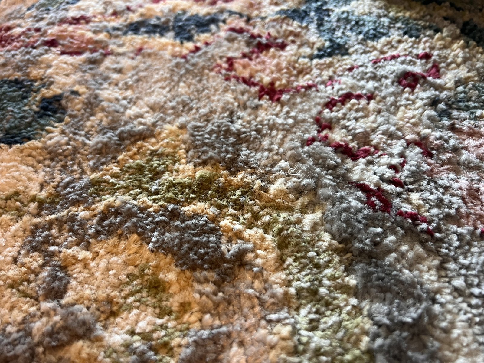 Customer photo for review titled "Parts look old"