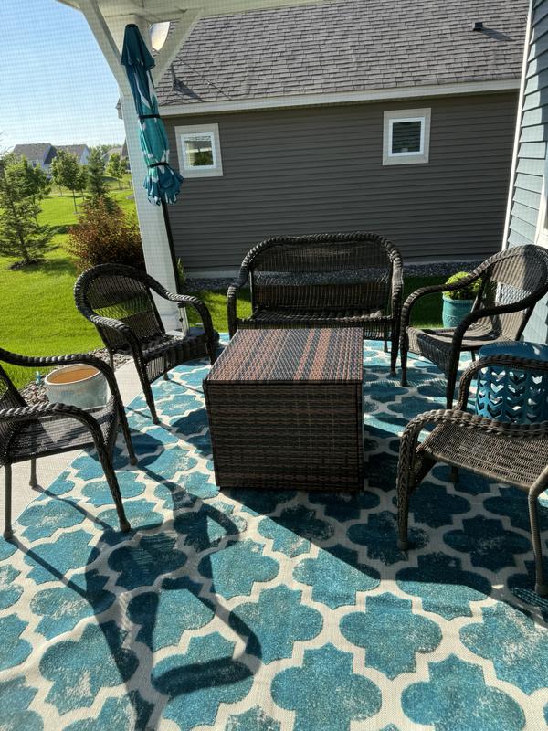 Customer photo for review titled "Beautiful rug"