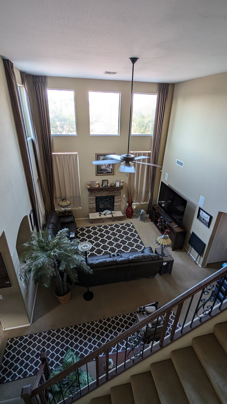 Customer photo for review titled "Lattice Rug 7' 10 x 10'"