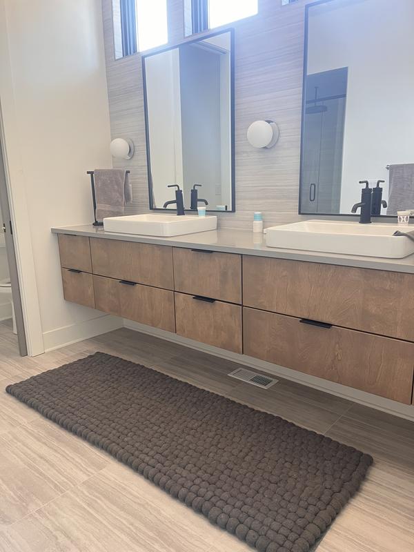 Customer photo for review titled "Foot massage anyone?"