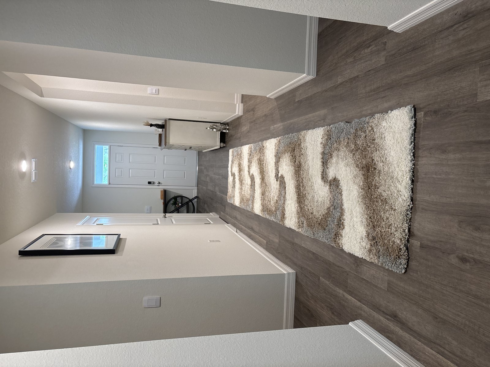 Customer photo for review titled "Beautiful rug"