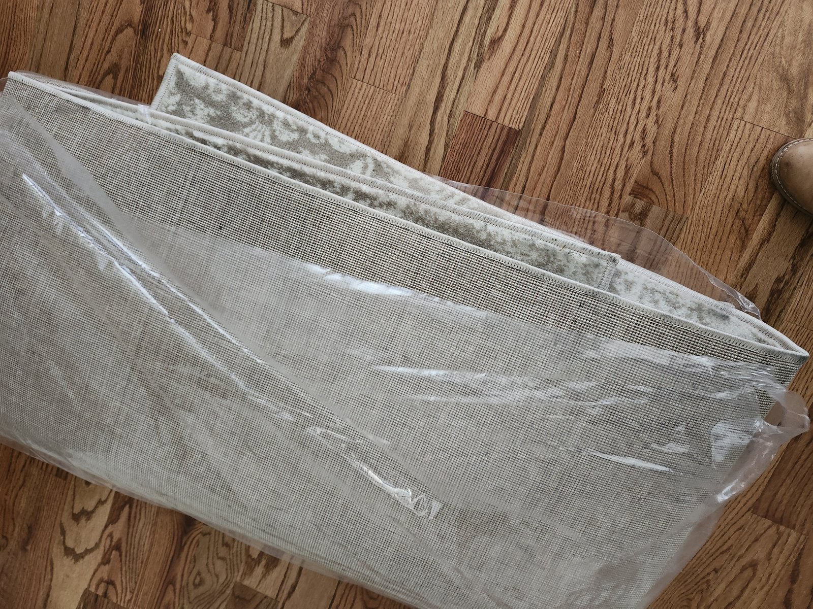 Customer photo for review titled "Rug quality and delivery"