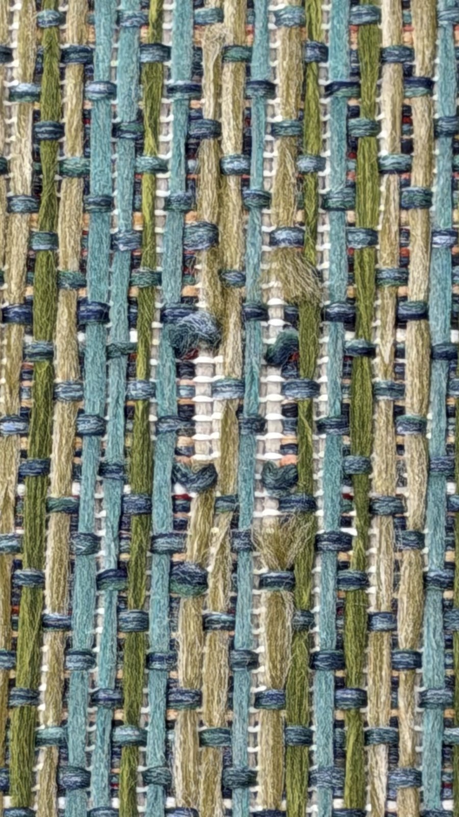 Customer photo for review titled "10x10 round rug outdoor"